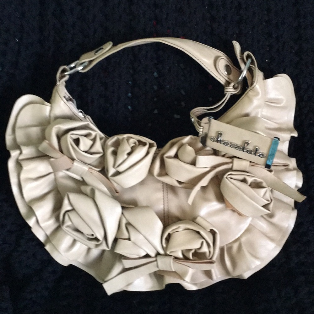 Rosette floral handbag. Chocolate NY purses.
